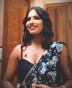 Bathing Fucking – Tejaswini 2025 Hindi Uncut Hot Short Film 720p HDRip 1Click Download